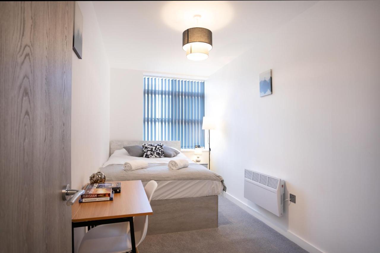 Hoemli Smart City Centre Apartment Leicester Exterior photo